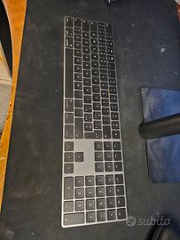 Mac mini m1 + magic keyboard