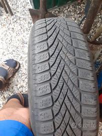 4 Gomme da neve Falken 175/65 R14