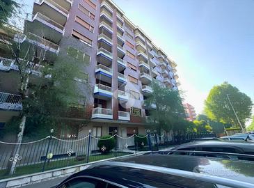 2 LOCALI A CORSICO