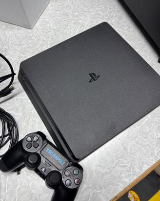 PS4 Slim 500GB + Controller SSC Napoli