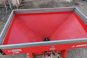 Spandiconcime Angeloni