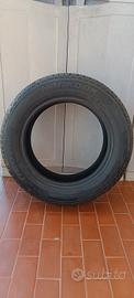 Gomma HANKOOK 175/65 R14 come nuova