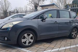 Peugeot 5008 2.0 HDi 150CV Business 7 Posti