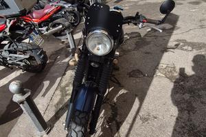 Triumph Scrambler matt one