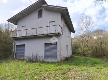 CASA INDIPENDENTE A MANOCALZATI