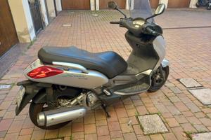 yamaha xmax 250