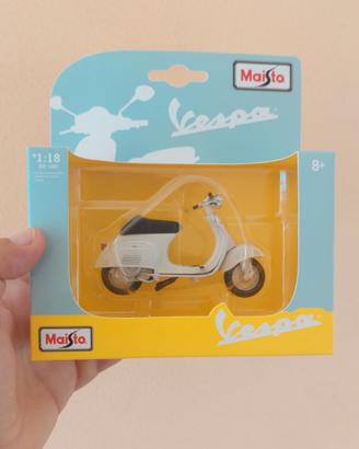 Vespa 50 Special Piaggio 1:18 Maisto