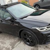 Volkswagen Tiguan 2.0 TDI 150 CV SCR DSG R-Line TE