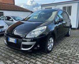 Renault Scenic Scénic X-Mod 1.5 dCi 110CV Luxe