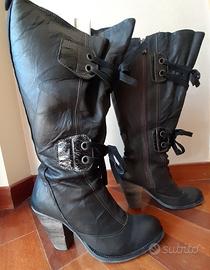 Stivali da donna in pelle e vernice EXCLA' origina