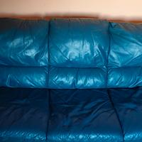 Divano Pelle Blu 