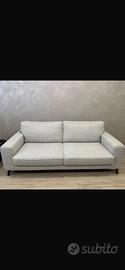 Divano in tessuto 3 posti