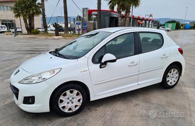 Peugeot 207 - 2013