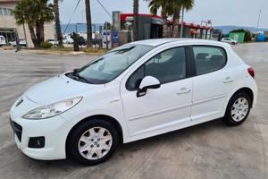 Peugeot 207 - 2013
