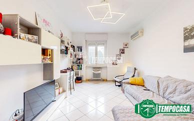 TRILOCALE IN ZONA CRISTO!