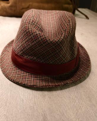 cappello borsalino mai usato