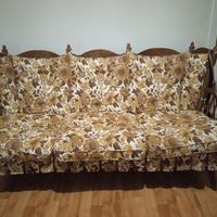 Divano e poltrone a dondolo salotto 