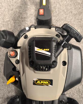 Tagliasiepi a scoppio Alpina AHT555