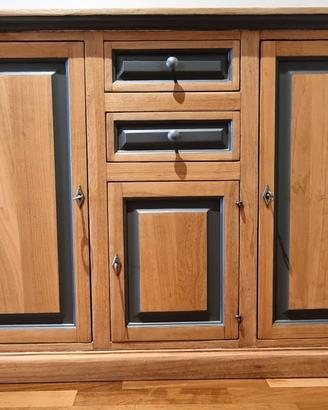 Credenza