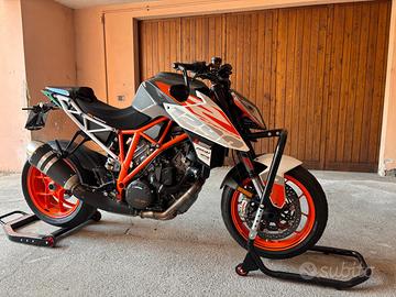 KTM Super Duke  1290 R