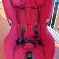 Seggiolino auto girevole 90° Axiss Bebè Confort