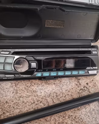 Autoradio ALPINE CDE-9821 R / lettore CD - Vintage