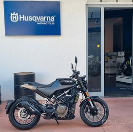 Husqvarna Svartpilen 401