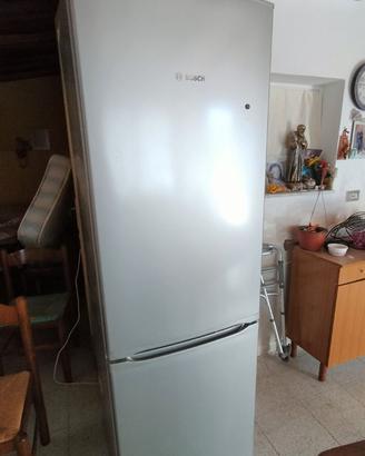 frigo, cucina e armadio