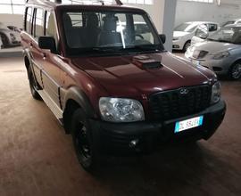 MAHINDRA GOA 2.6 CRD 4X4 GLX AUTOCARRO