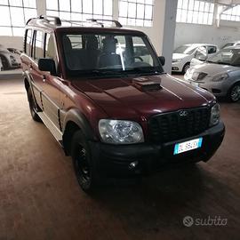 MAHINDRA GOA 2.6 CRD 4X4 GLX AUTOCARRO