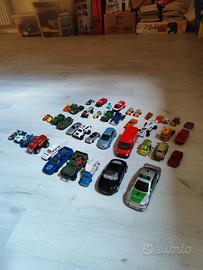 Macchinine giocattolo 