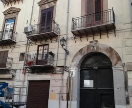 Via S.Agostino Maqueda Teatro Massimo Can