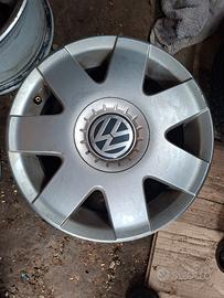 4 cerchi raggio 15 pollici volkswagen 5 fori polo