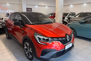 Renault Captur Full Hybrid E-Tech 145 CV RS Line