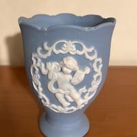 Vasetto in porcellana biscuit