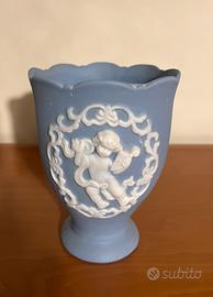 Vasetto in porcellana biscuit