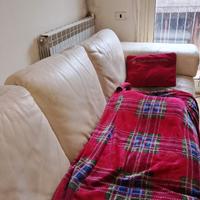 divani 2x3 posti e un post solo pelle bianco 