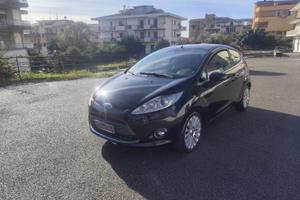 Ford Fiesta TITANIUM 1.4 TDCi 68cv se un