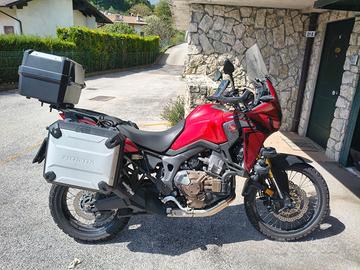 Honda CRF 1000 DCT africa twin + acces. trattabile