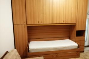 Camera singola per ragazzo studente