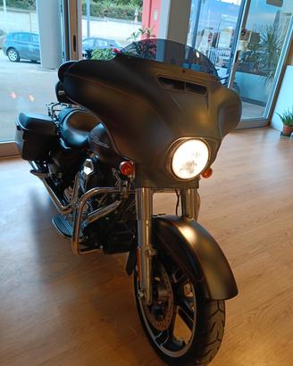 Harley-davidson FLHX Street Glide FLHXS