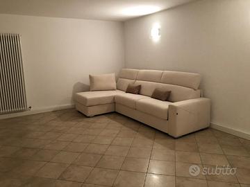 DIVANO LETTO  MATRIMONIALE CONTENITORE
