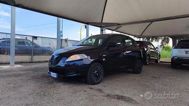 Lancia Ypsilon 1.2 69cv Elefantino