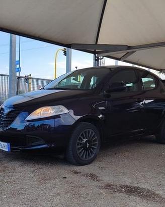 Lancia Ypsilon 1.2 69cv Elefantino