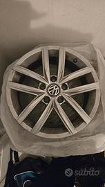 3 cerchioni volkswagen R 16 golf 7