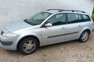renault megane station wagon