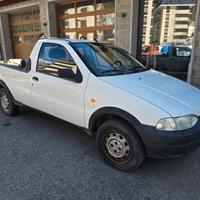 Fiat Strada PICK UP