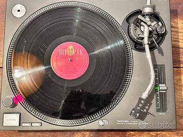 Technics SL1210MK2 + Stanton