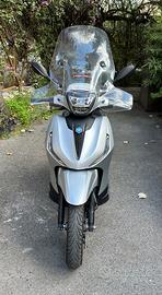 Beverly 300 S hpe