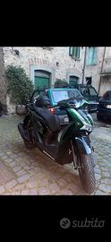 SH 125 2024 VERDE VETRO